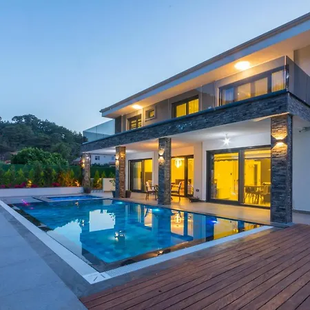 Villa Palmiye Icmeler Daily Weekly Rentals Villa Marmaris