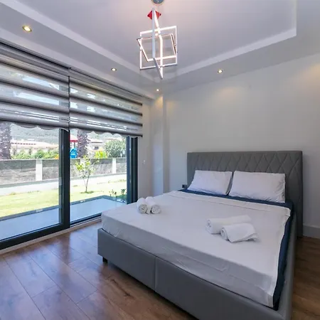 Villa Palmiye Icmeler Daily Weekly Rentals