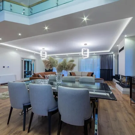 Villa Palmiye Icmeler Daily Weekly Rentals Villa